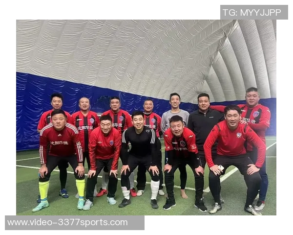 马上踢足球攻略让你轻松掌握技巧提升球技成为场上明星的秘诀